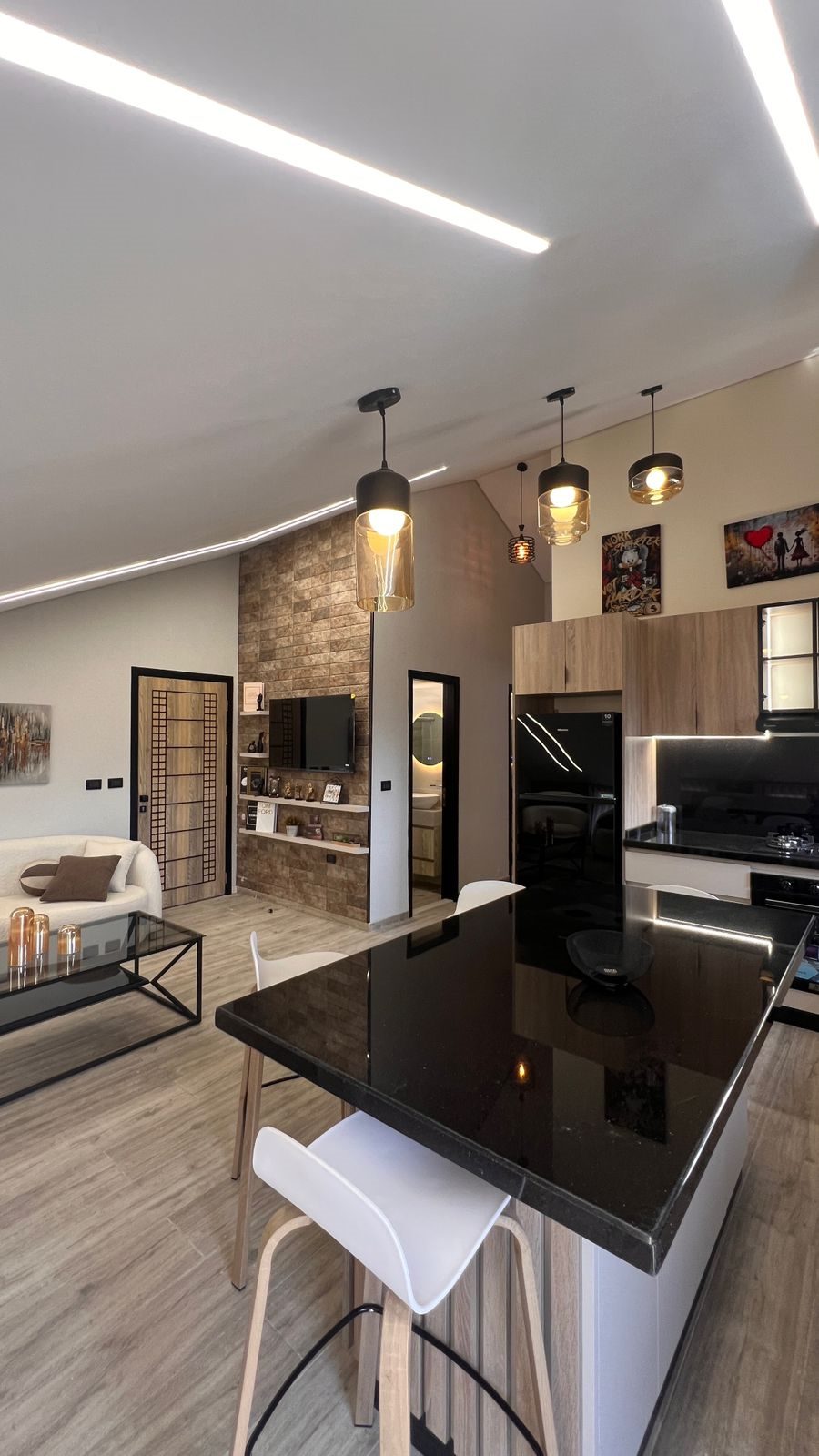 Ref (CH48.A.2)

A decorated furnished 94 m2 apartment for sale in Btorram/ Koura

-Floor: Third Floor
-Surface area : 94 sqm

This apartment consists of:

- Bedrooms: 2 
- Bathrooms: 2 
- Living rooms: 1
- Dining rooms: 1 
- Parking spots: 2 

- Features :
* Fully Furnished
* Greenery
* Calm Area
* Excellent Condition
* Fully Decorated
* Balconies
 
-Price: 113,000$

Brokerage fees: 2.5 % in case of selling / 1 month rental value in case of rent. 

For more info, kindly contact us on 71 66 55 71 / 71 788 178 or message us on WhatsApp with your full name and the reference number of the property and we will contact you the soonest.

I SOLD is a member of the Real Estate Syndicate of Lebanon (REAL)

I SOLD (Lebanon), Zalka Highway, Zalka 690 Bld. 6th Floor



رسوم الوساطه في حاله البيع ٢٫٥ ٪ وقيمة شهر في حالة الإيجار 

للمزيد من المعلومات، يرجى الاتصال بنا على  (71788178)(96171665571+) أو مراسلتنا على الواتساب مع الإسم الكامل والرقم المرجعي للعقار وسنتواصل معك في أقرب وقت

شركة  ( أي سولد )  عضو في نقابه الوسطاء والاستشاريين العقاريين في لبنان	 